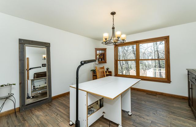 1021 Hickory Lane SW, Rochester, MN 55902