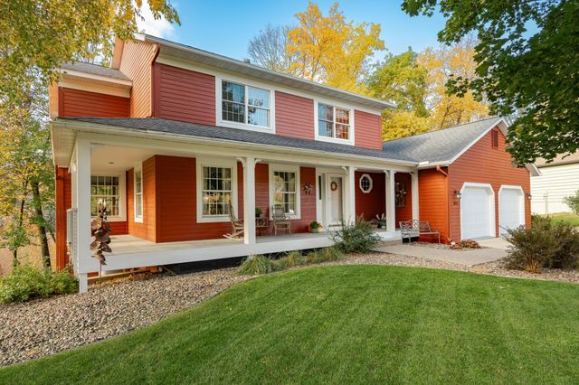 1021 Hickory Lane SW, Rochester, MN 55902