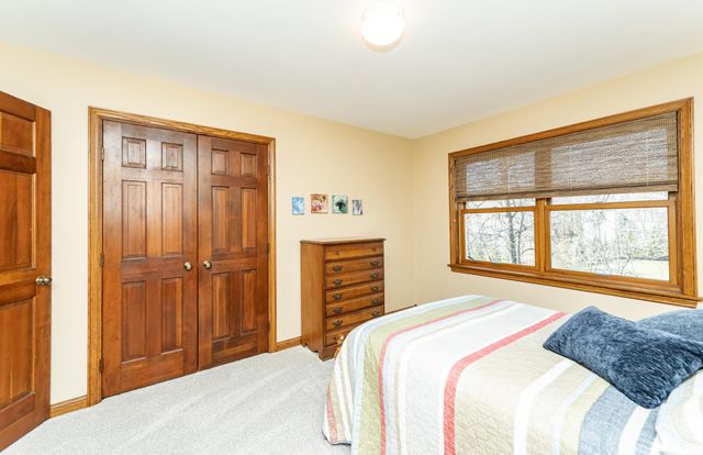 1021 Hickory Lane SW, Rochester, MN 55902