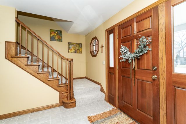 1021 Hickory Lane SW, Rochester, MN 55902