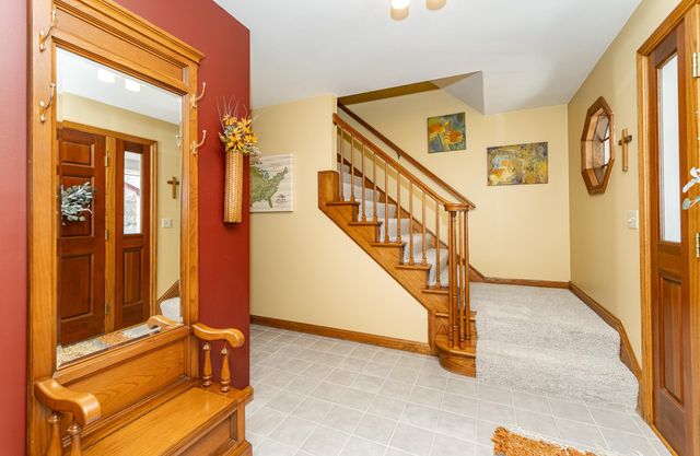 1021 Hickory Lane SW, Rochester, MN 55902