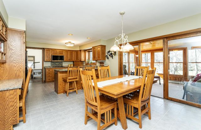 1021 Hickory Lane SW, Rochester, MN 55902