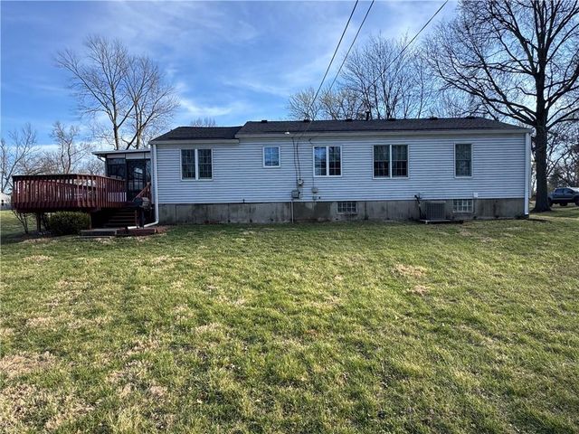 12000 W 60th Place, Shawnee, KS 66216