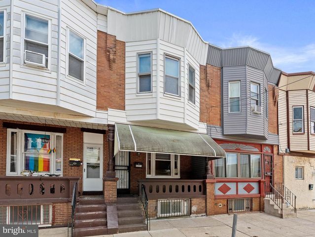 2251 S HEMBERGER ST, Philadelphia, PA 19145