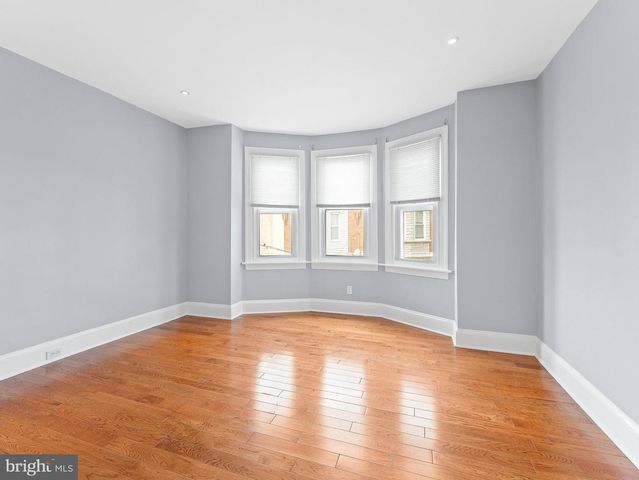 2251 S HEMBERGER ST, Philadelphia, PA 19145