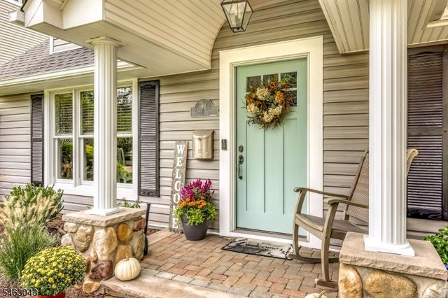 91 Spruce St, Midland Park Boro, NJ 07432