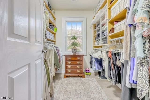 91 Spruce St, Midland Park Boro, NJ 07432