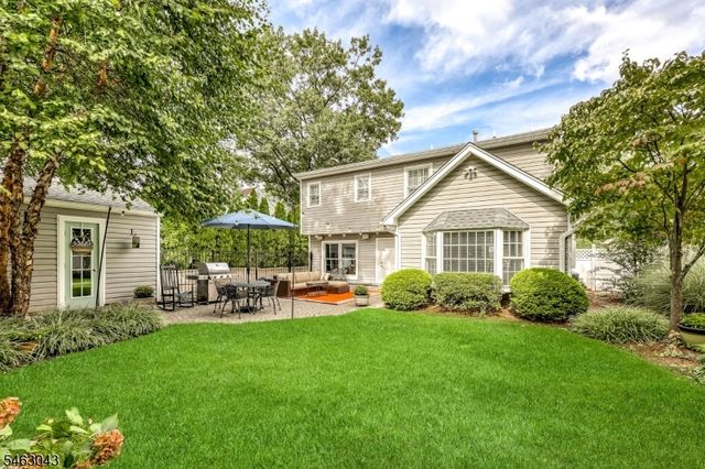 91 Spruce St, Midland Park Boro, NJ 07432