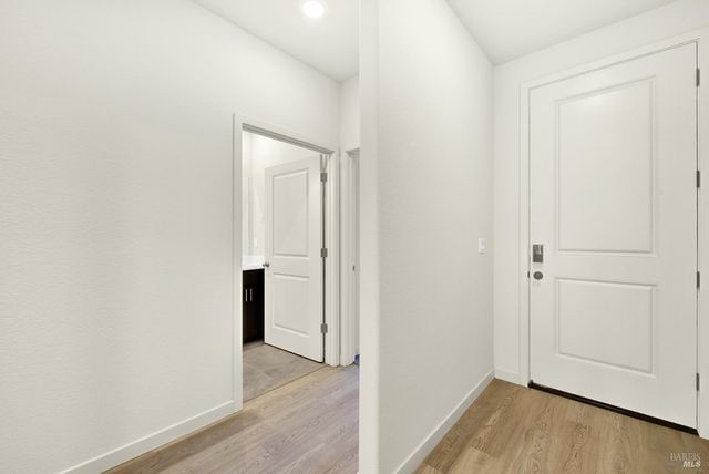 131 Bradford Dr, Vacaville, CA 95687