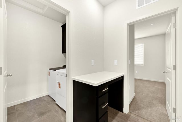 131 Bradford Dr, Vacaville, CA 95687