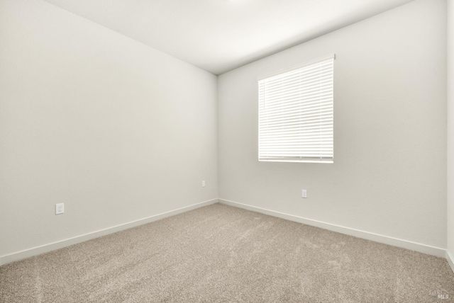 131 Bradford Dr, Vacaville, CA 95687