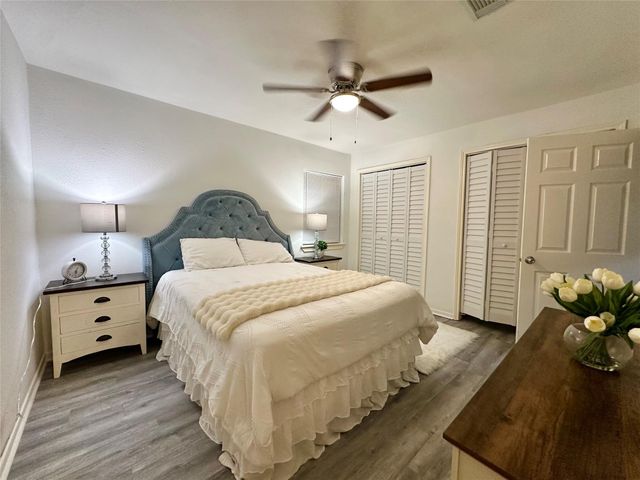 5346 Windswept Lane, Houston, TX 77056