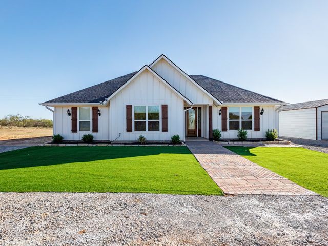 9269 County Road 321, Blanket, TX 76432