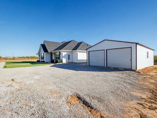 9269 County Road 321, Blanket, TX 76432