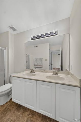 101 Timber Creek Drive, O'fallon, MO 63368