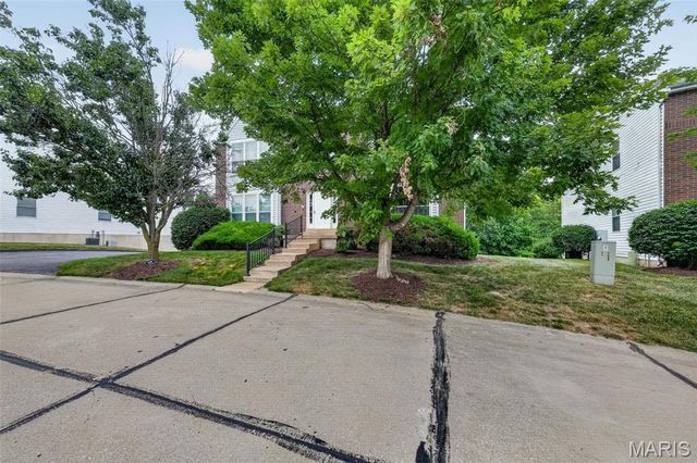 101 Timber Creek Drive, O'fallon, MO 63368
