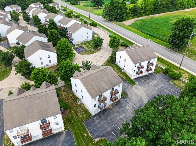 101 Timber Creek Drive, O'fallon, MO 63368
