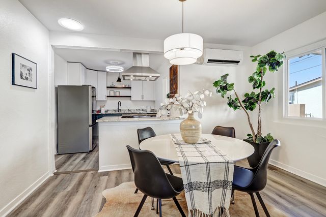 325 19th Street NW, Albuquerque, NM 87104