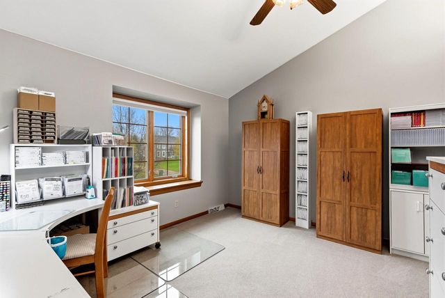 N108W15259 Bel Aire LANE, Germantown, WI 53022