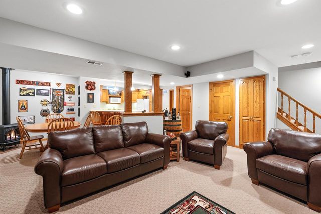 N108W15259 Bel Aire LANE, Germantown, WI 53022