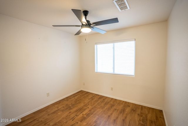 8203 W Tonto Lane, Peoria, AZ 85382