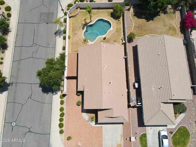 8203 W Tonto Lane, Peoria, AZ 85382