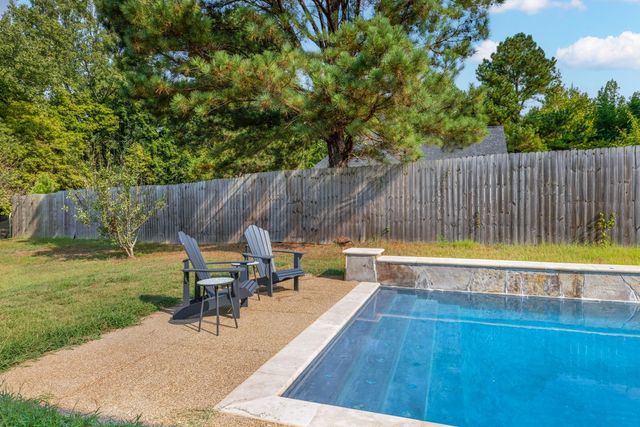 6525 N WATKINS RD, Millington, TN 38053