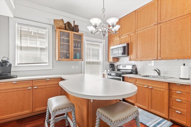 54 Grove Avenue, St Augustine, FL 32084