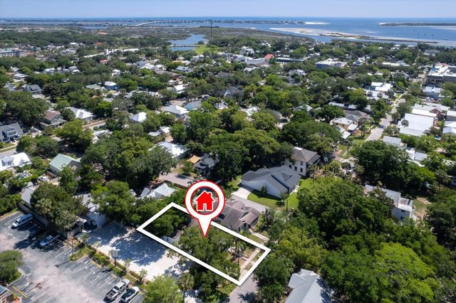 54 Grove Avenue, St Augustine, FL 32084