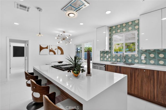 4379 E Camino San Miguel, Palm Springs, CA 92264