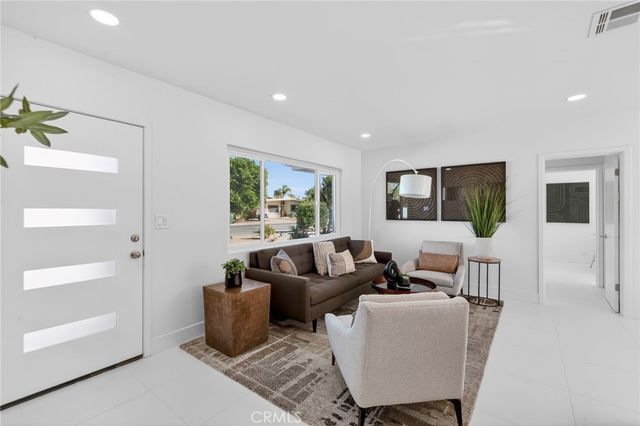 4379 E Camino San Miguel, Palm Springs, CA 92264