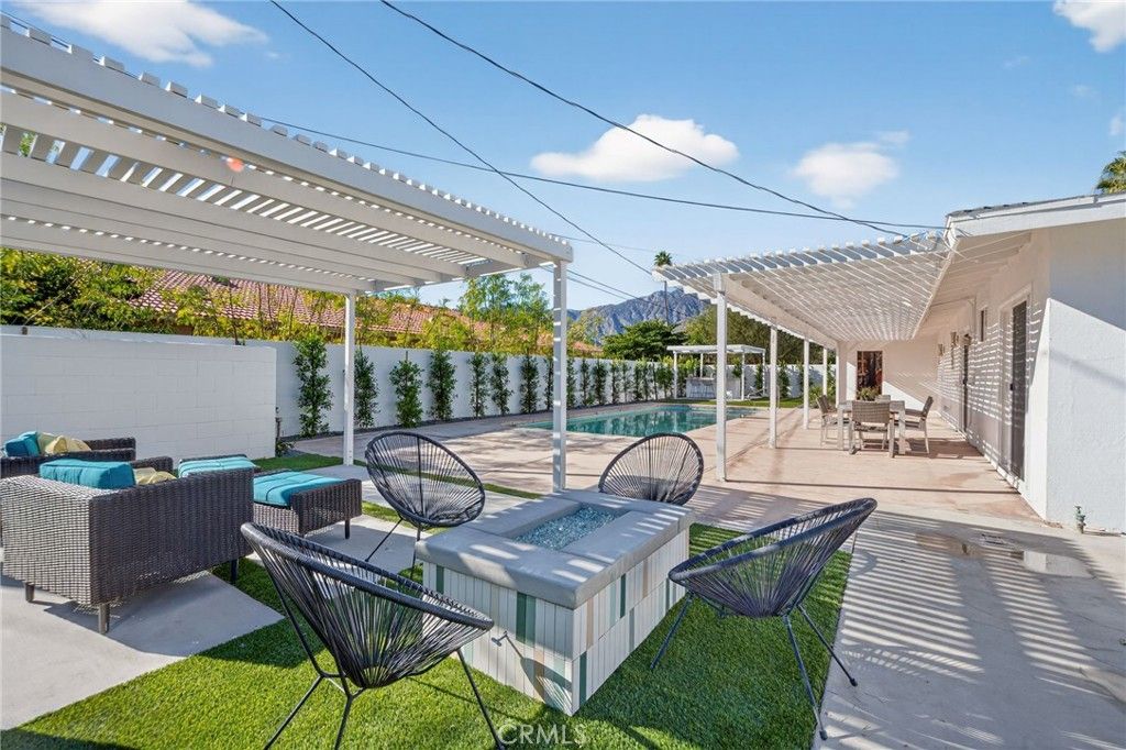 4379 E Camino San Miguel, Palm Springs, CA 92264