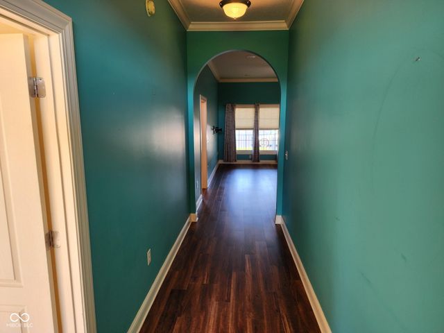 919 Buena Vista Drive, Brownstown, IN 47220