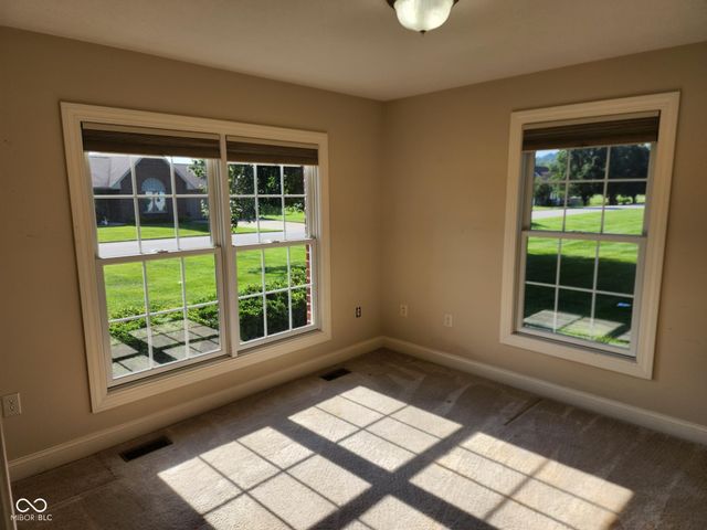 919 Buena Vista Drive, Brownstown, IN 47220