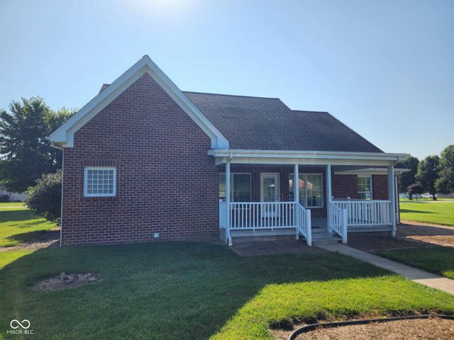 919 Buena Vista Drive, Brownstown, IN 47220