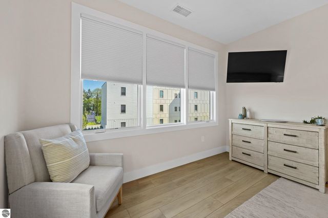 708 Randolph Street 204, Traverse City, MI 49684