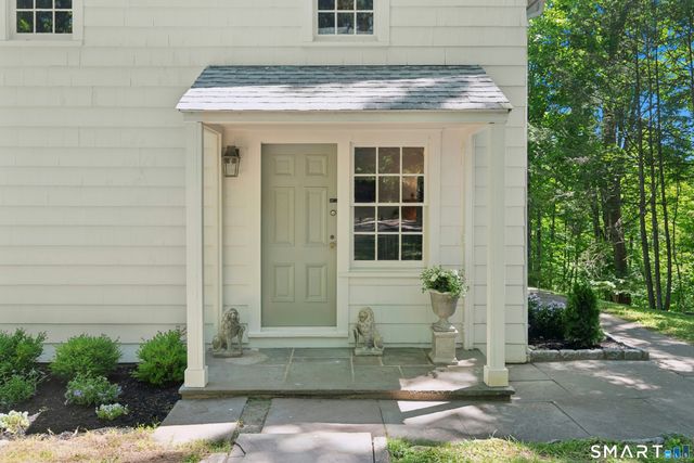 21 Old Highway, Wilton, CT 06897