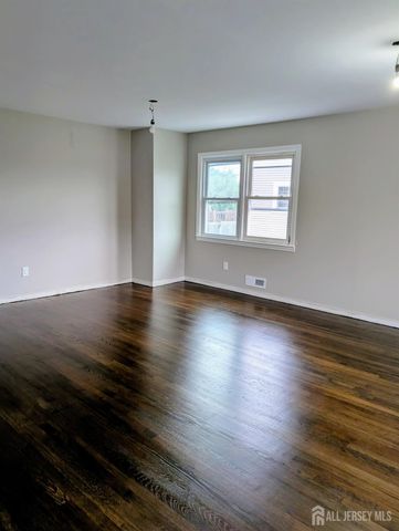 76 Glenville Road 76, Edison, NJ 08817