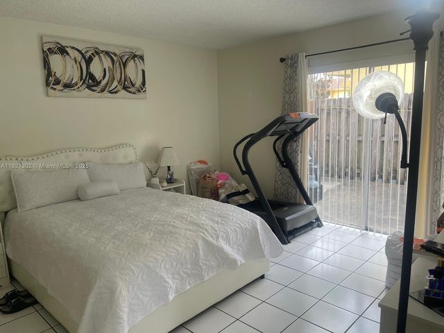 8400 SW 154th Cir Ct 716, Miami, FL 33193