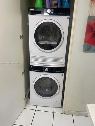 8400 SW 154th Cir Ct 716, Miami, FL 33193