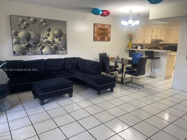 8400 SW 154th Cir Ct 716, Miami, FL 33193