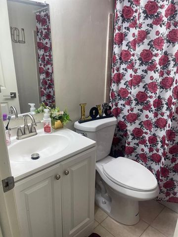 8400 SW 154th Cir Ct 716, Miami, FL 33193