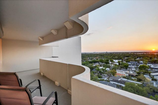 4141 BAYSHORE BOULEVARD 2001, Tampa, FL 33611