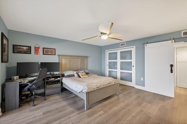 4141 BAYSHORE BOULEVARD 2001, Tampa, FL 33611