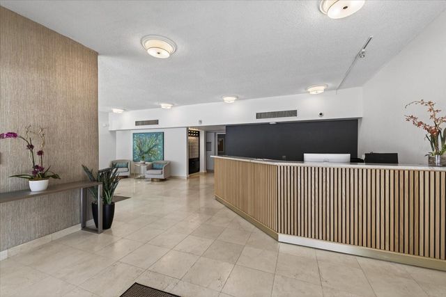 4141 BAYSHORE BOULEVARD 2001, Tampa, FL 33611