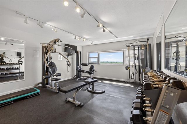 4141 BAYSHORE BOULEVARD 2001, Tampa, FL 33611