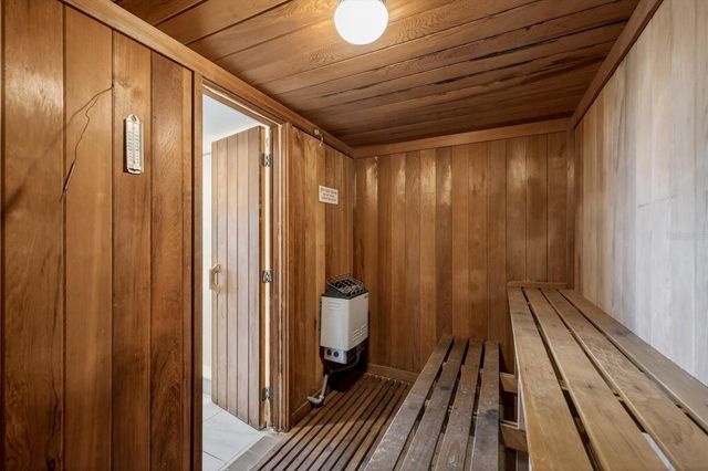 4141 BAYSHORE BOULEVARD 2001, Tampa, FL 33611