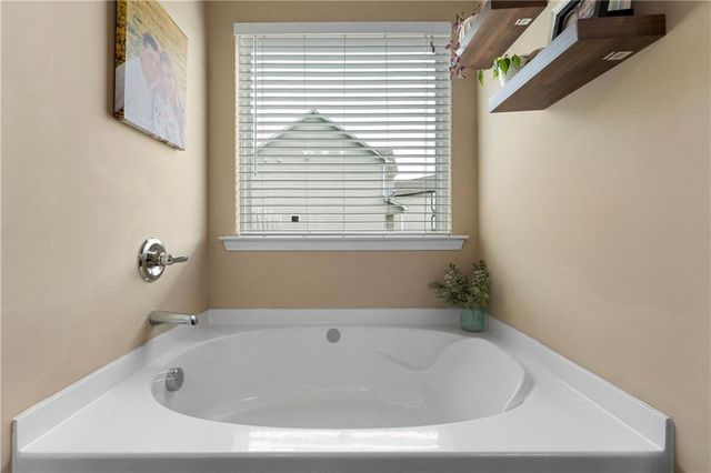 51 Robin Road, Adairsville, GA 30103
