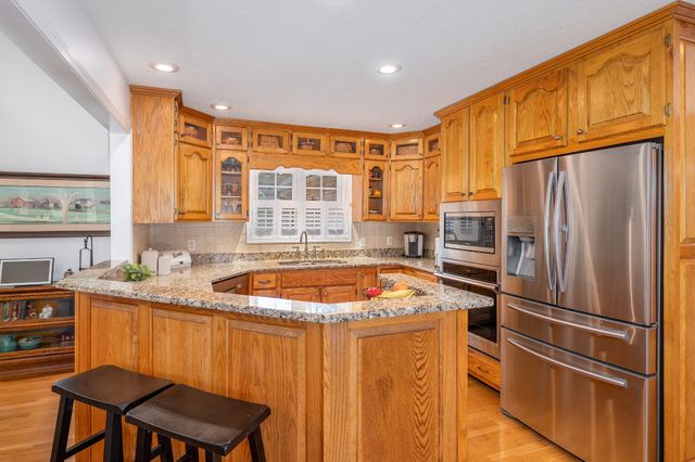 211 Amanda Dr, Bell Buckle, TN 37020