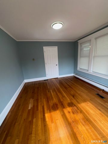 1045 Cooke Street, Waterbury, CT 06704